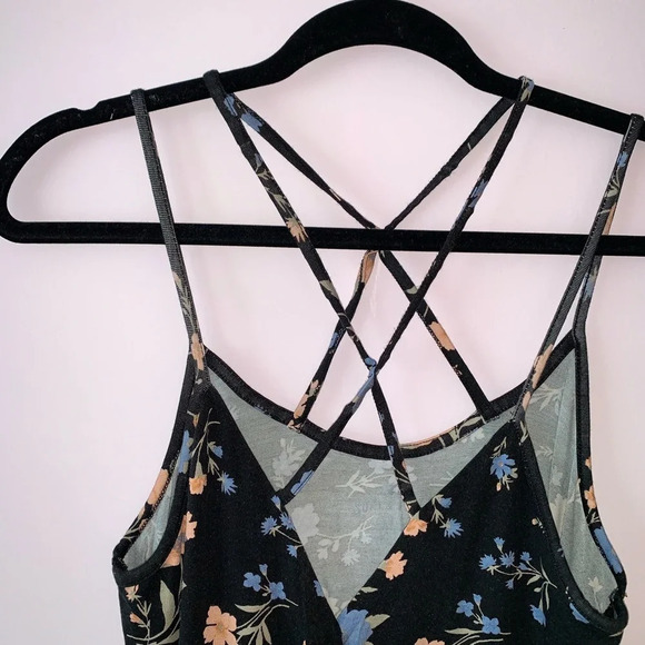 American Eagle Soft & Sexy Black Floral Print Wrap Strappy Tank Top Small Women - Picture 3 of 9